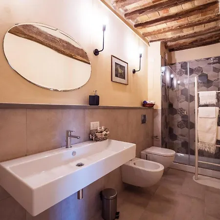 Le Cune, Olivaia - Ac, Pool & Jacuzzi Apartamento Palazzo (Ancona)